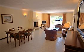 Vale Do Garrao Villas