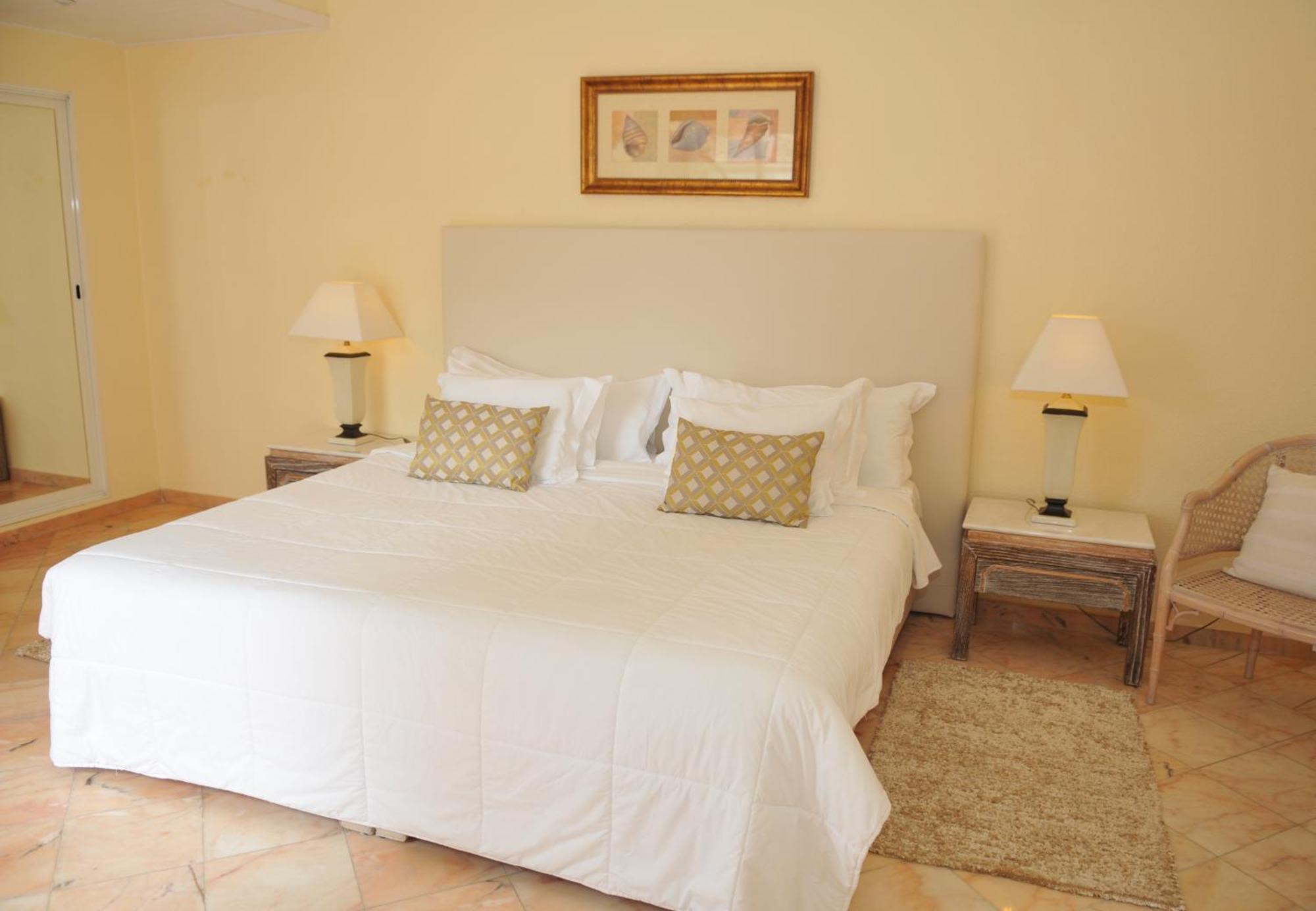 Vale Do Garrao Villas Almancil Quarto foto